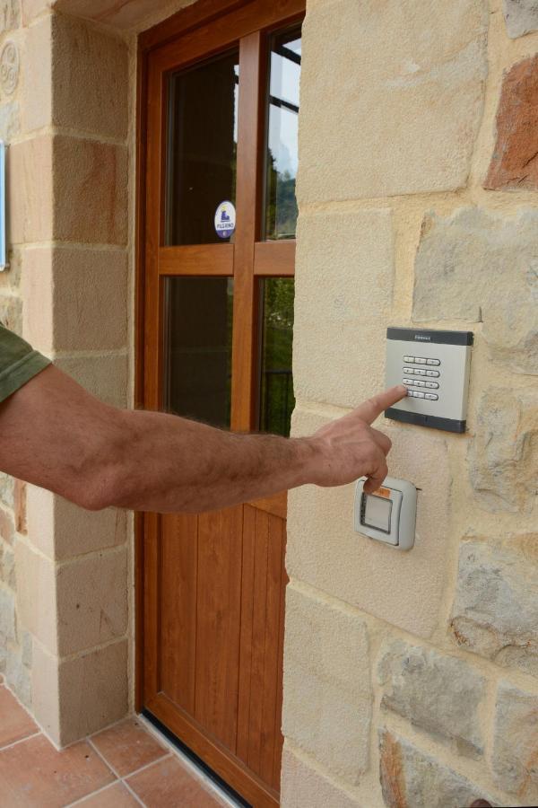Albergue Usandi Auto Check-In Ziortza-Bolibar Exterior photo